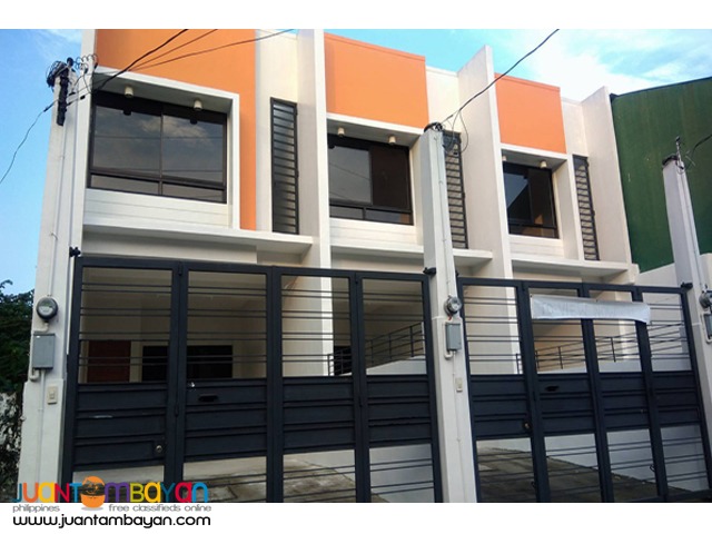 PH743 Townhouse For Sale In Tandang Sora at 6.5M