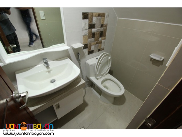 PH708 House And Lot For Sale In Tandang Sora 8.5M