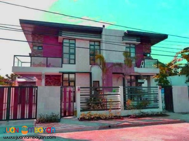 PH841 Townhouse in Tandang Sora for sale at 10.5M