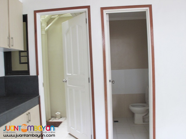 PH768 Townhouse for Sale in Cubao at 9M