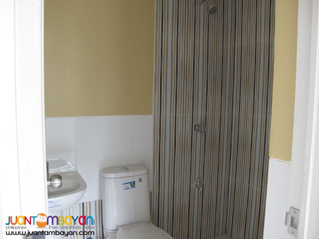 PH768 Townhouse for Sale in Cubao at 9M