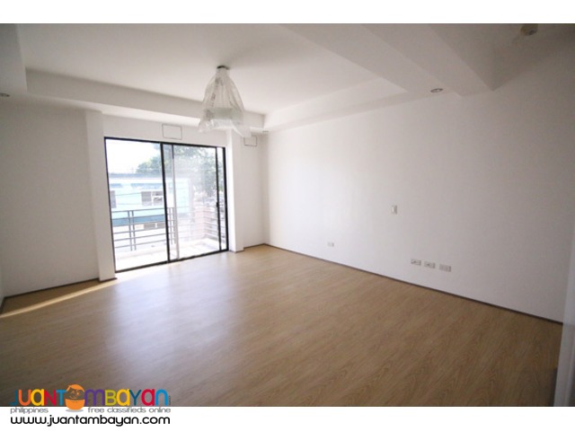 PH560 Townhouse for Sale in Scout Area at 16.950M
