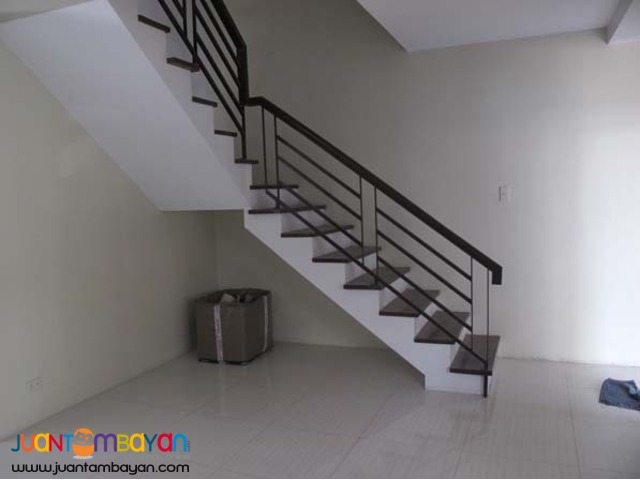 PH191 Cozy Townhouse in Pasig For Sale at 7.4M