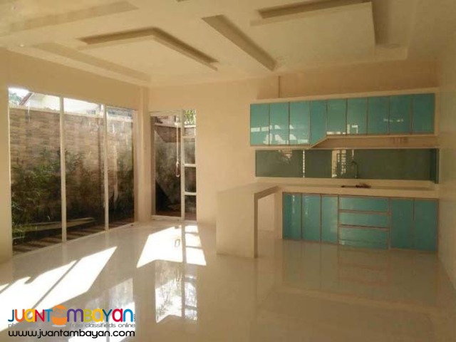 PH326 Single Detached House in Pasig City For Sale at 8M