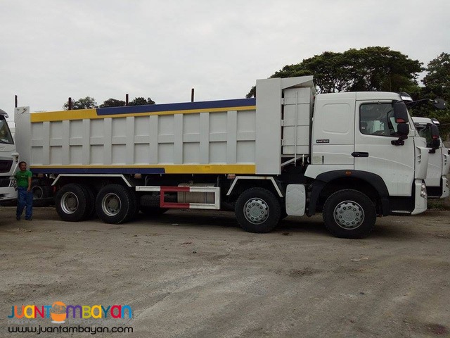 12 wheeler dump truck sinotruk howo 25 cubic