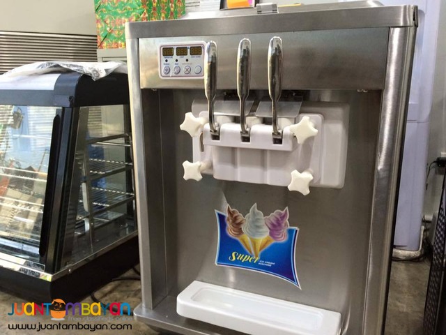  Soft Ice cream Machine 