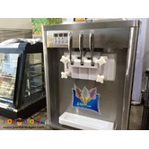  Soft Ice cream Machine 