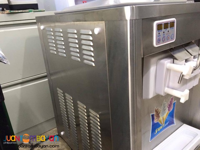  Soft Ice cream Machine 