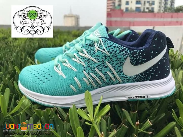 green nike zoom basketball shoes