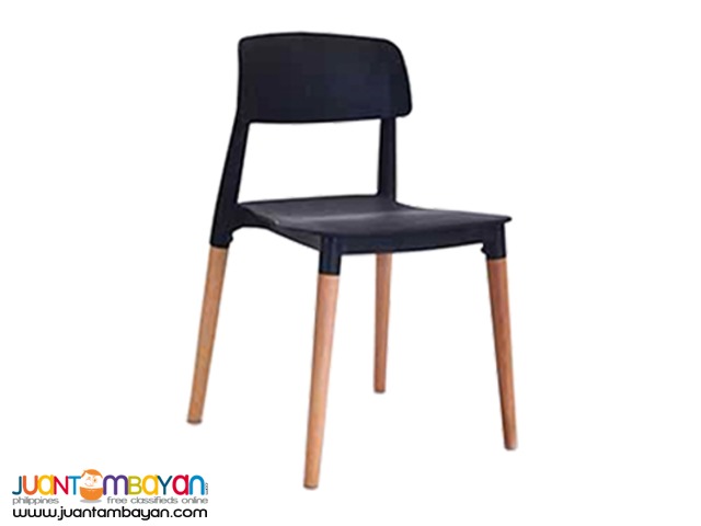 P&W-018 Chair