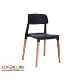 P&W-018 Chair