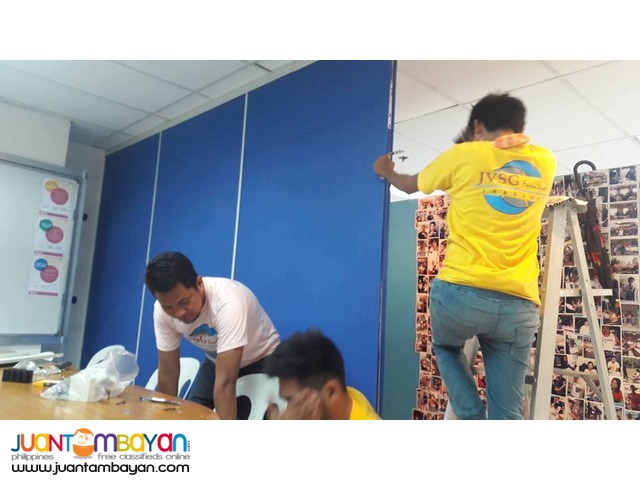 Floor to Ceiling Office Partition