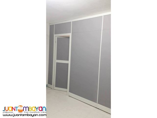 -Floor to Ceiling Office Partition
