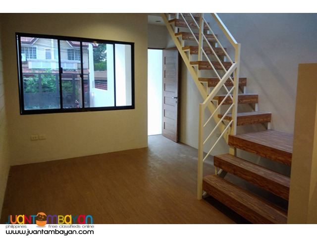 PH743 Townhouse For Sale In Tandang Sora at 6.2M
