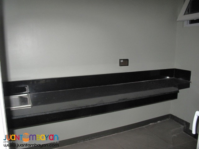 PH856 Townhouse in Project 8 Quezon City For Sale at 6.9M