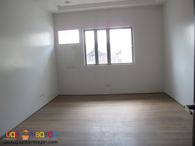 PH601 Townhouse For Sale In Teacher's Village At 17.8M