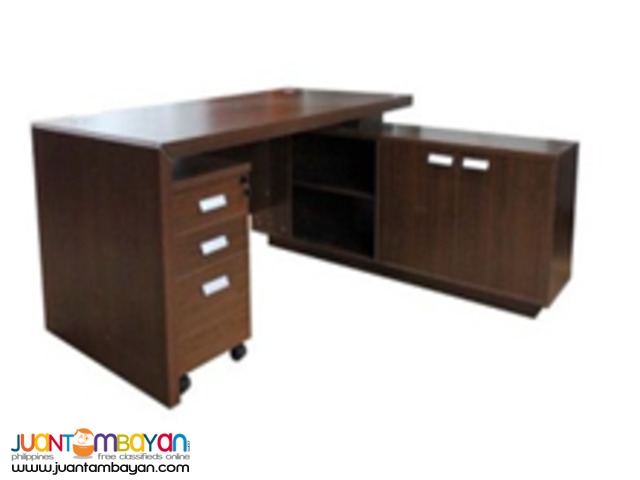 Churchill- Executive Table
