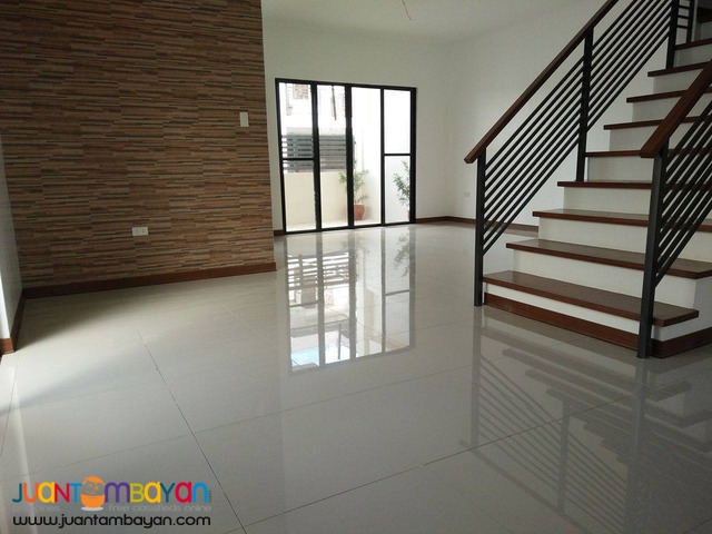 5 bedroom pasig house 2 car garage