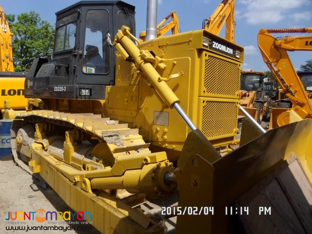 Brand new Bulldozer with ripper  zd220
