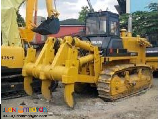ZD320-3 Bulldozer with ripper Rated power: 257KW