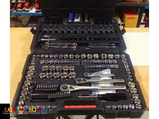 Craftsman 50230 230-piece Inch and Metric Mechanic's Tool Set