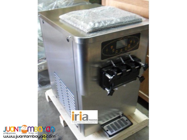 SOFT ICE CREAM MACHINE (Brand Sumstar)