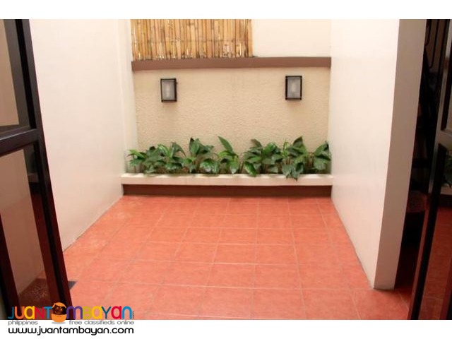 Greenwoods Pasig House and lot 5.5 Million