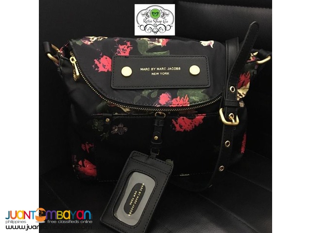 marc by marc jacobs sling bag