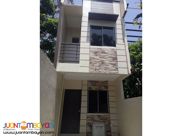 3 BR 2-STOREY TOWNHOUSE IN NORTH FAIRVIEW QC