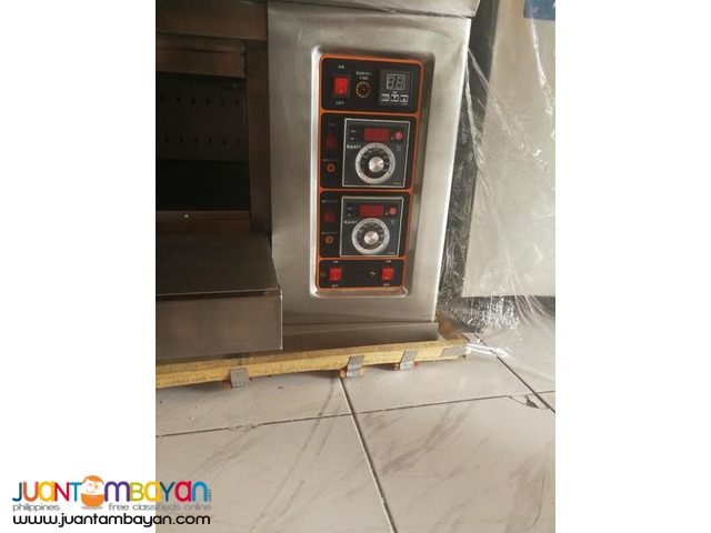 1 DECK OVEN (2 TRAY GAS OVEN)  