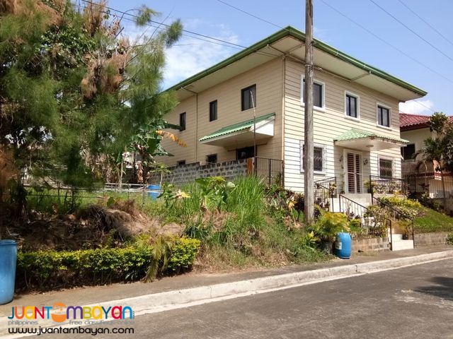 Lot For Sale in Royale Tagaytay Estates Phase 1