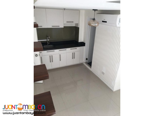 Condo Unit in Timog Quezon City