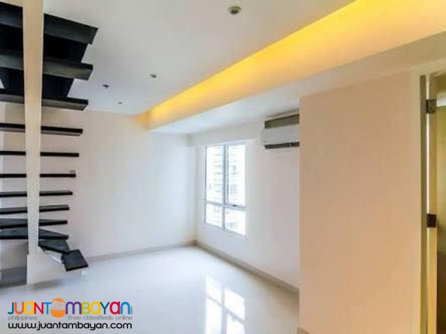 Condo Unit in Timog Quezon City