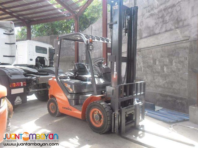 Electric Forklift 4 Wheels 2 Tons Lonking