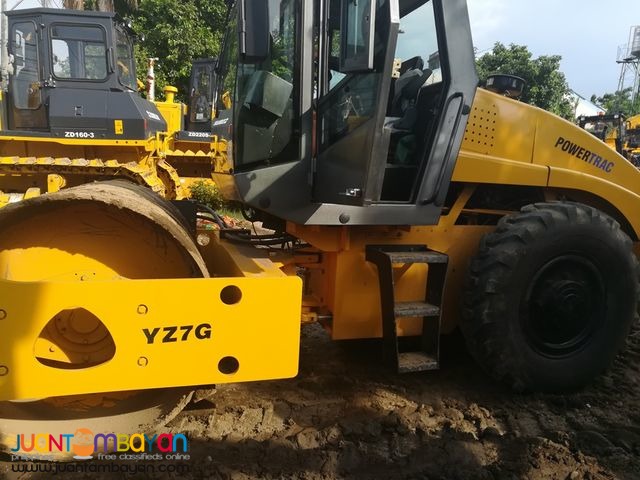 PIZON ROAD ROLLER 7 TONS