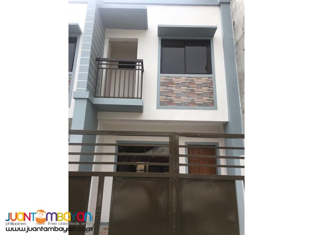 RFO Townhouse near Wilcon Depot Mindanao Ave Quezon City