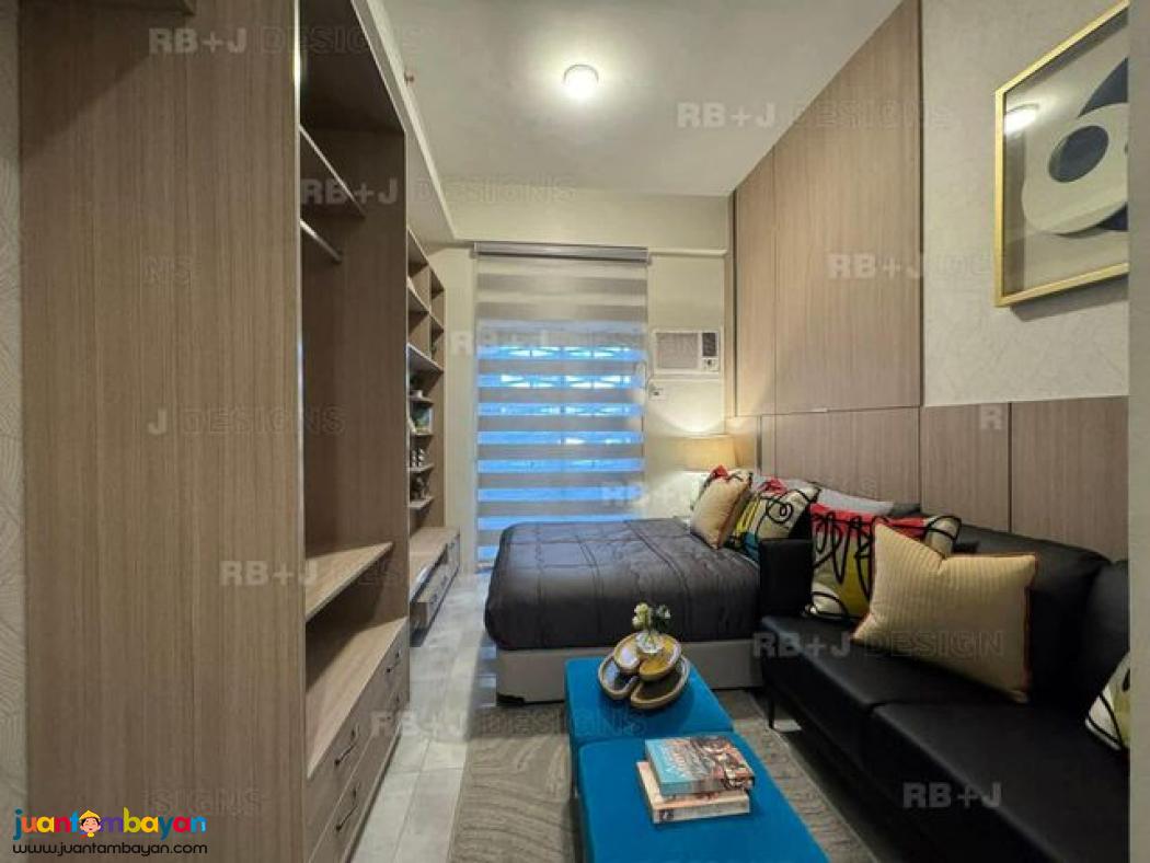 Quezon City Munoz Condo affordable near S&R & FPJ LRT