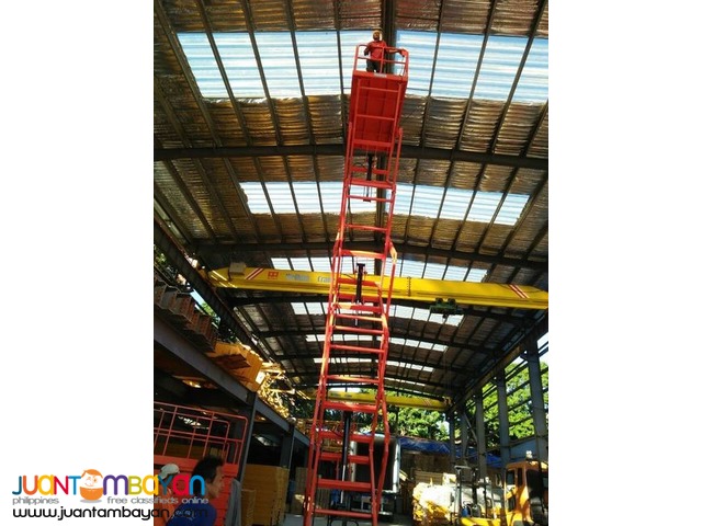 MANLIFT SCISSOR PLATFORM