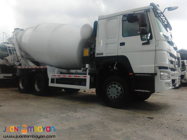 Sinotruk 10 wheeler Howo A7 Mixer Truck 10 cubic Euro4