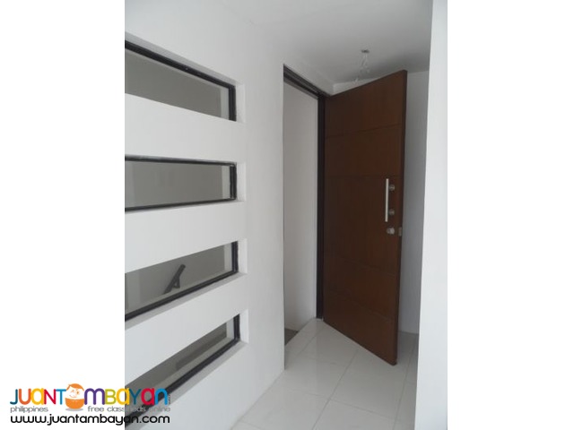 Modern Townhouse with Security Near Congressional T.Sora Q.C