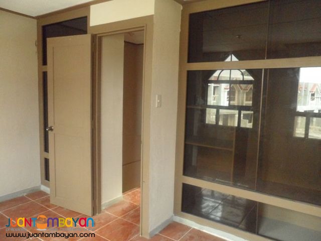 Townhouse with Security  near Wilcon HBC Mindanao Ave,QC