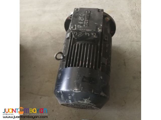 SIEMENS 7.5KW(10HP) 4 Pole vertical