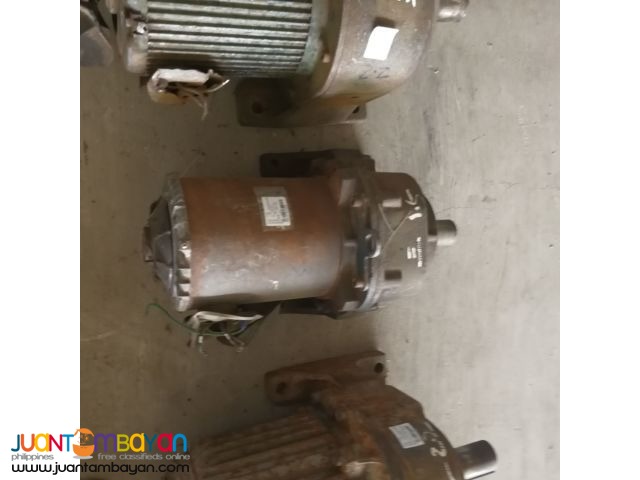 MITSUBISHI 1.5KW(2HP) speed reduction motor