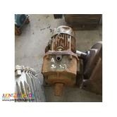 MITSUBISHI 3.7KW(5HP) gear reducer motor
