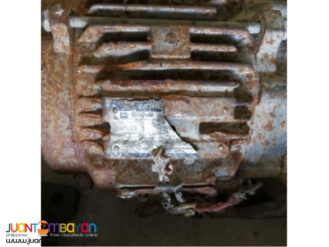 TOSHIBA 2.2KW(3HP) speed reduction motor