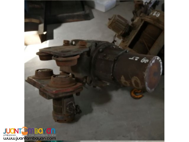 2T steel wire rope hoist in Japan