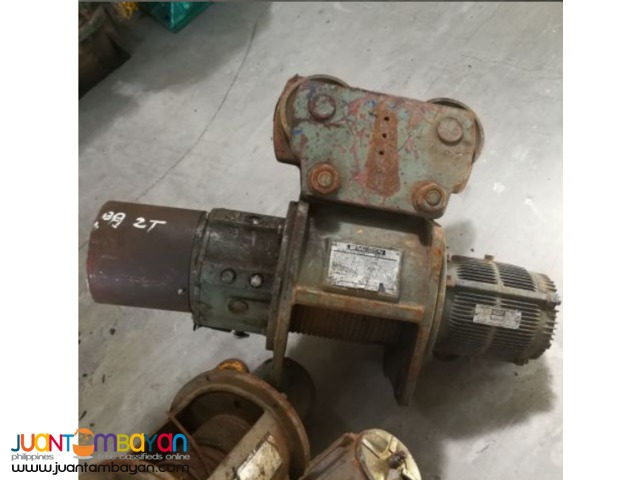 2T steel wire rope hoist in Japan