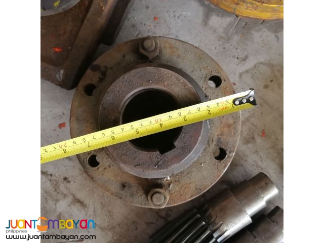 A set of 220 joints (200*65*45MM)