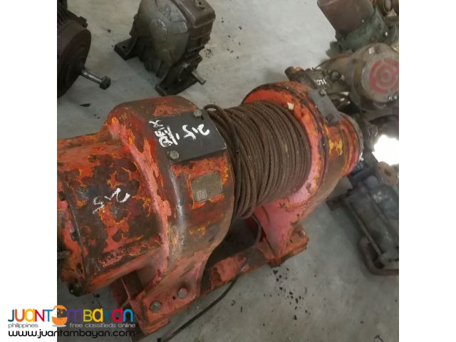 2.5KW slow hoist in Japan