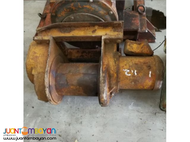 1.2KW slow hoist in Japan